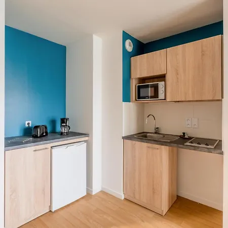 Zenitude Hotel-residences - Les Capucins 兰斯