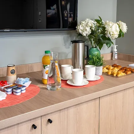 Zenitude Hotel-residences - Les Capucins 公寓式酒店 兰斯